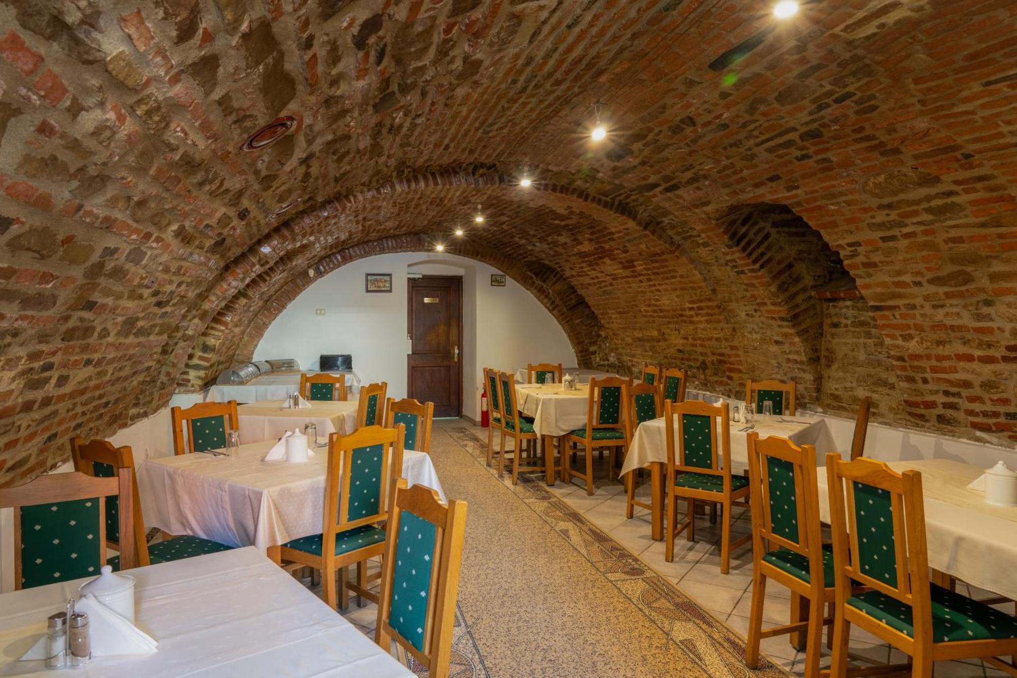 Casa Cu Cerb Hotel Sighisoara Exterior photo